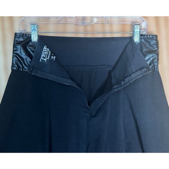 Tripp NYC Y2K Black High Low Skirt Faux Leather Buckle Goth Punk Grunge Emo Sz M - Picture 6 of 9